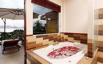 Byg Grand Beach Front & Sea View @ Panwa Beach Buitenkant foto